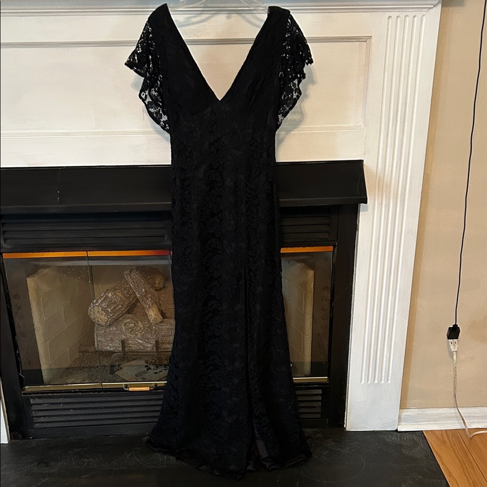 Elegant Black Lace Dress